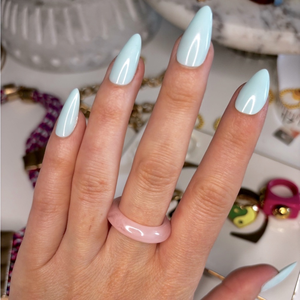 #3. Pink Clear Ring